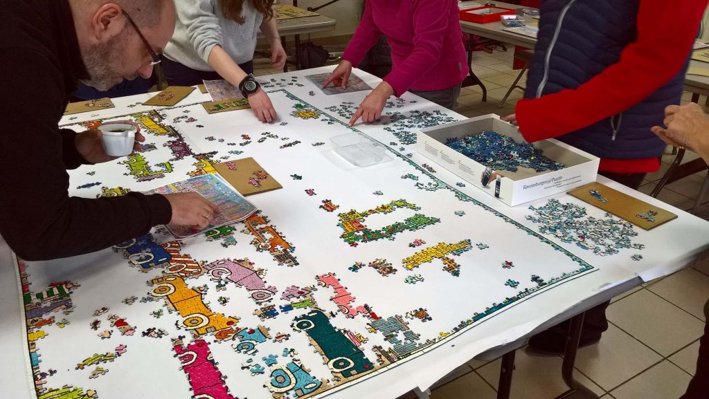 Construction collective d'un puzzle de 5000 pièces - On Fait Un Jeu