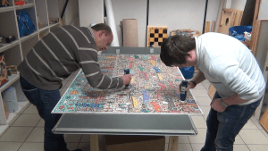 Construction collective d'un puzzle de 5000 pièces - On Fait Un Jeu